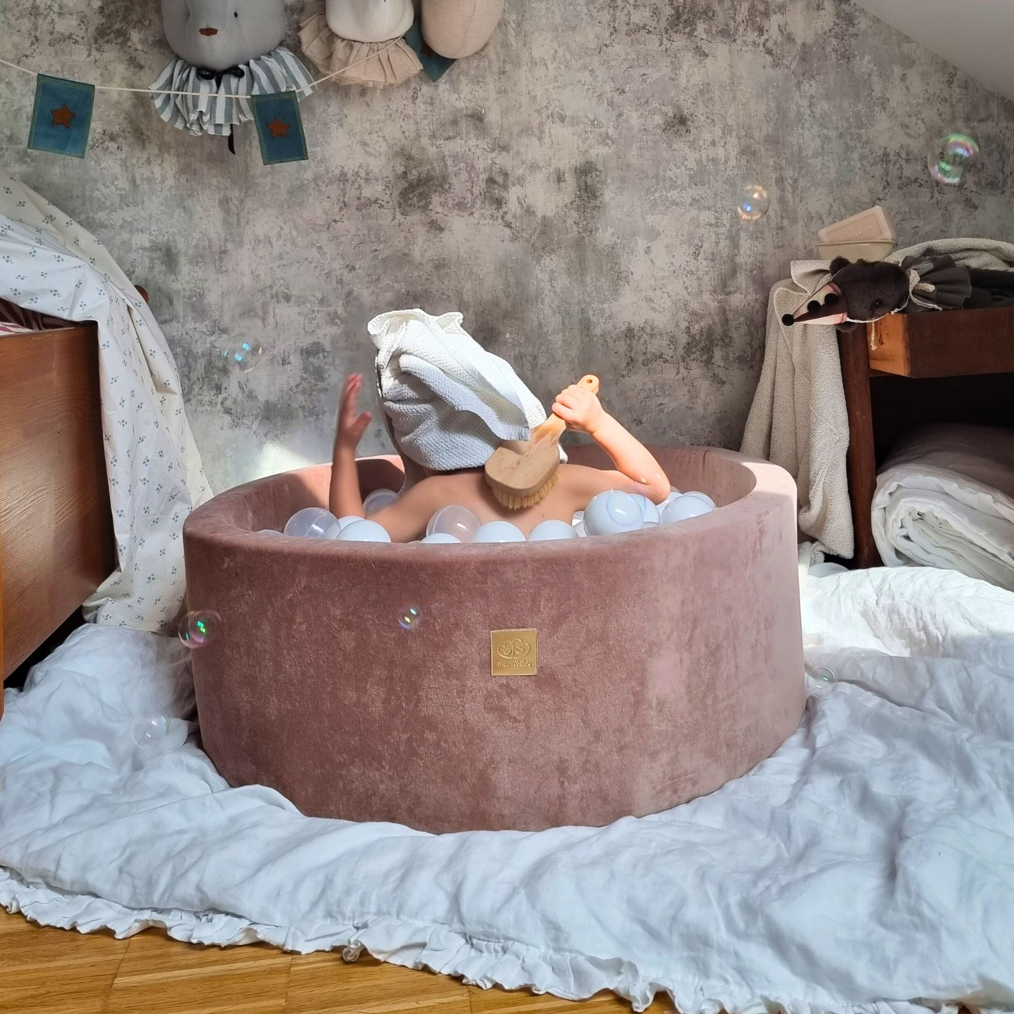 Meowbaby - Velvet Czerwień Marsala - Basen z Kulkami dla Dzieci