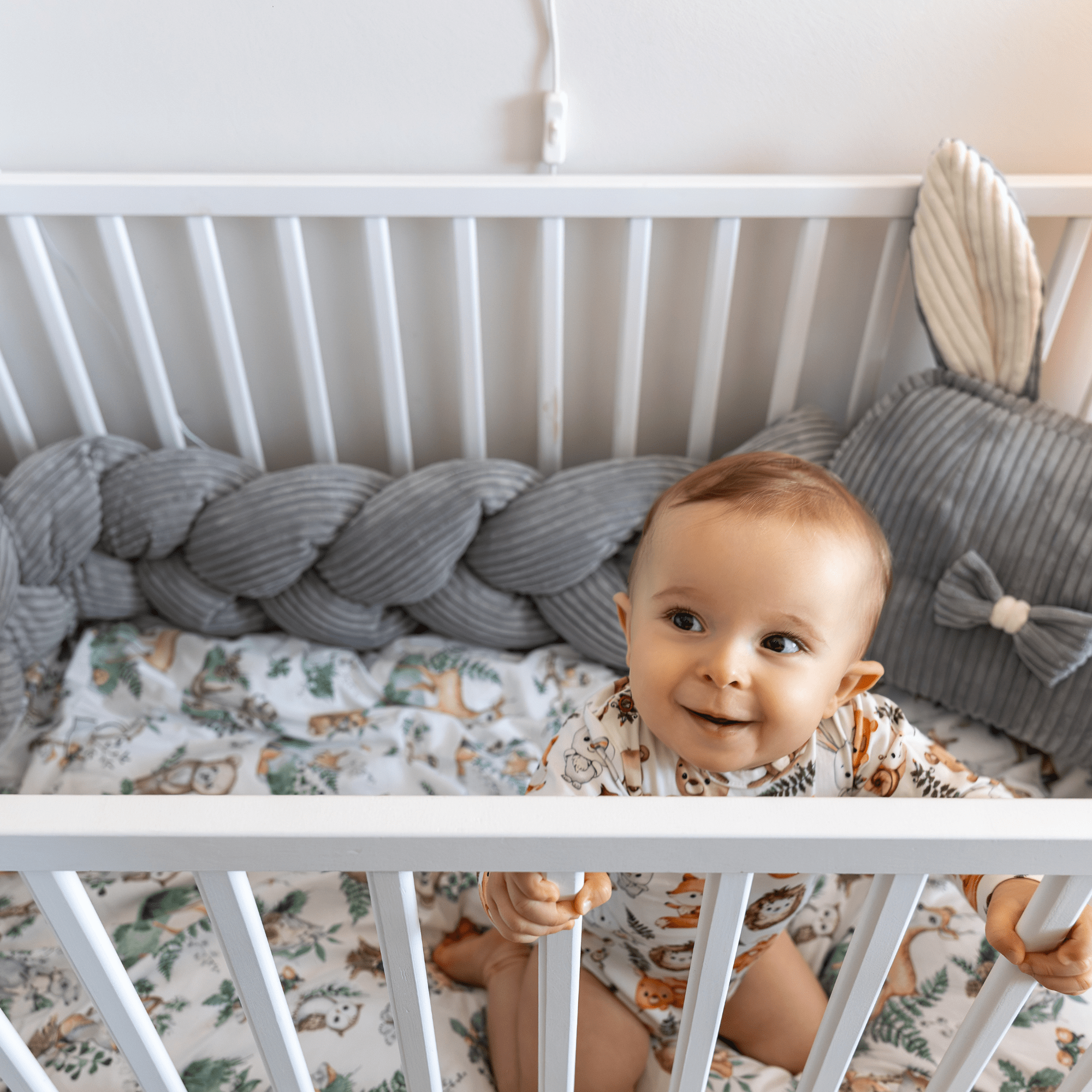 Meowbaby Warkocz Ochronny do Łóżeczka – Miękki Ochraniacz dla Dziecka | Aesthetic