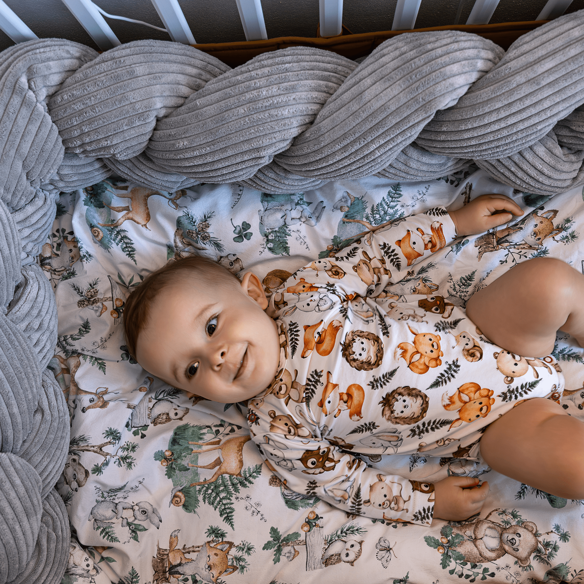 Meowbaby Warkocz Ochronny do Łóżeczka – Miękki Ochraniacz dla Dziecka | Aesthetic